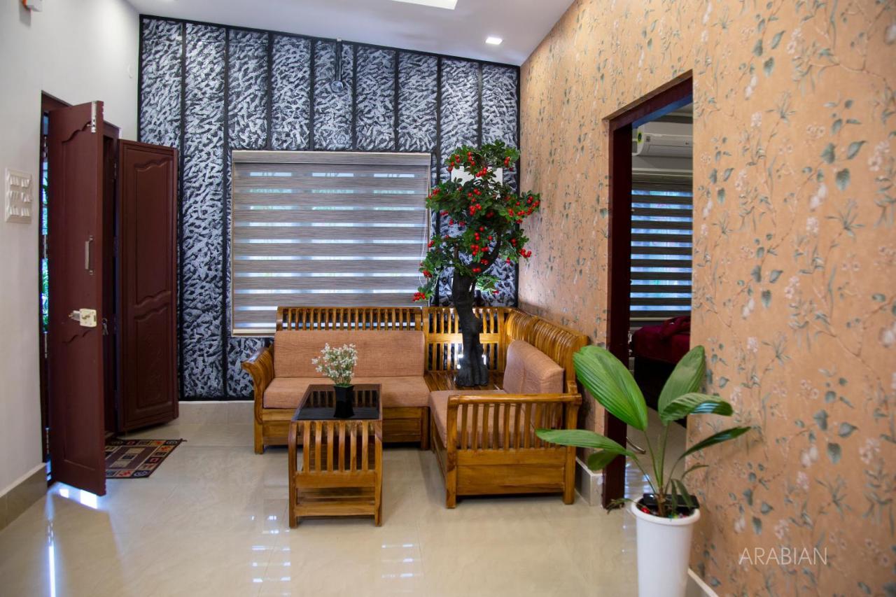 Arabian Holiday Resort With Swimming Pool In Idukki Calvary Mount Luaran gambar
