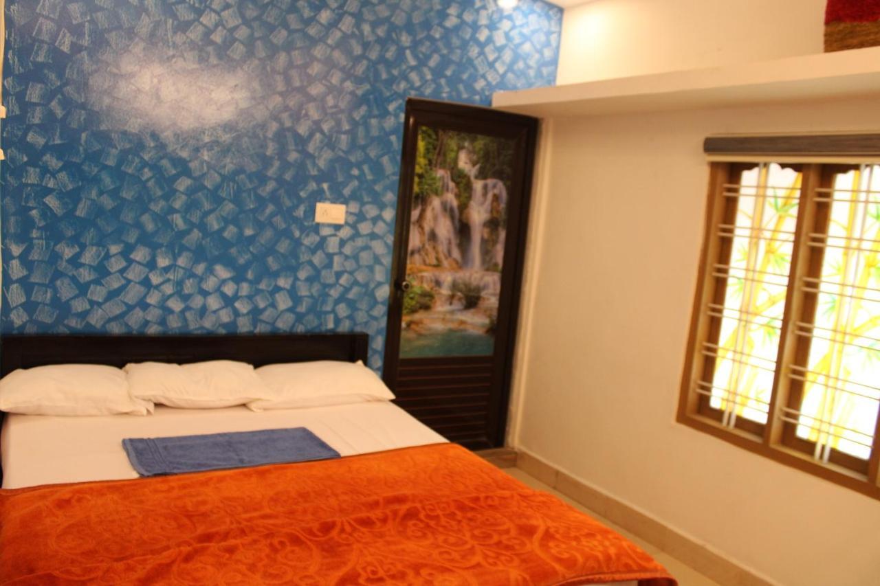 Arabian Holiday Resort With Swimming Pool In Idukki Calvary Mount Luaran gambar