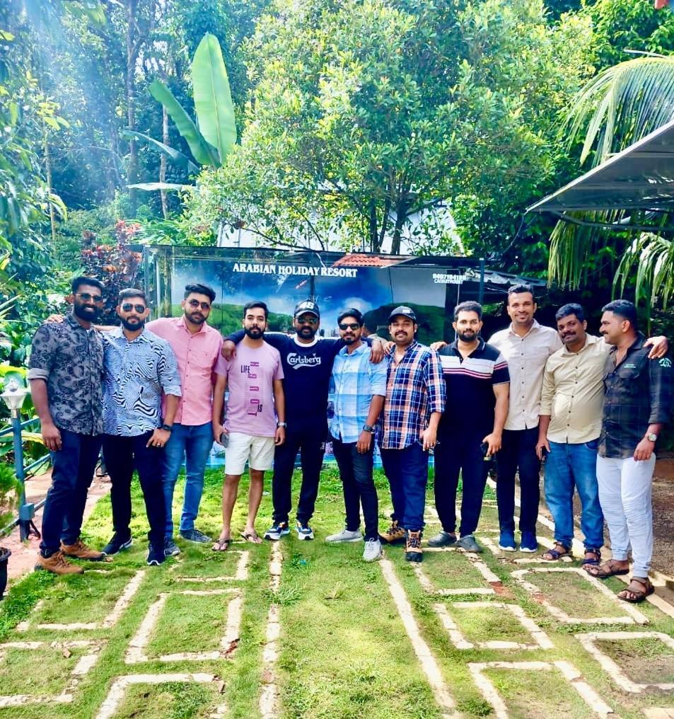 Arabian Holiday Resort With Swimming Pool In Idukki Calvary Mount Luaran gambar